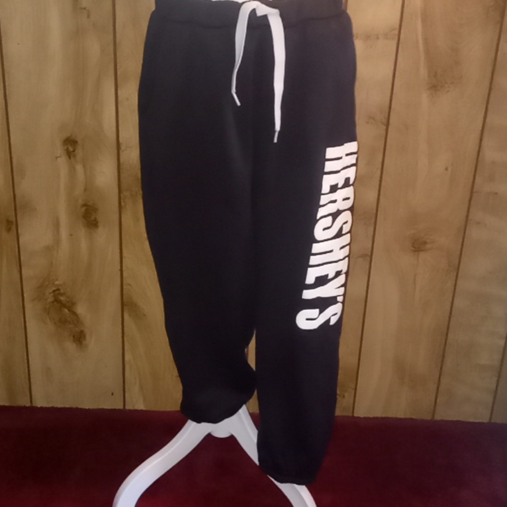 Sweat pants size 2XL Hershey's